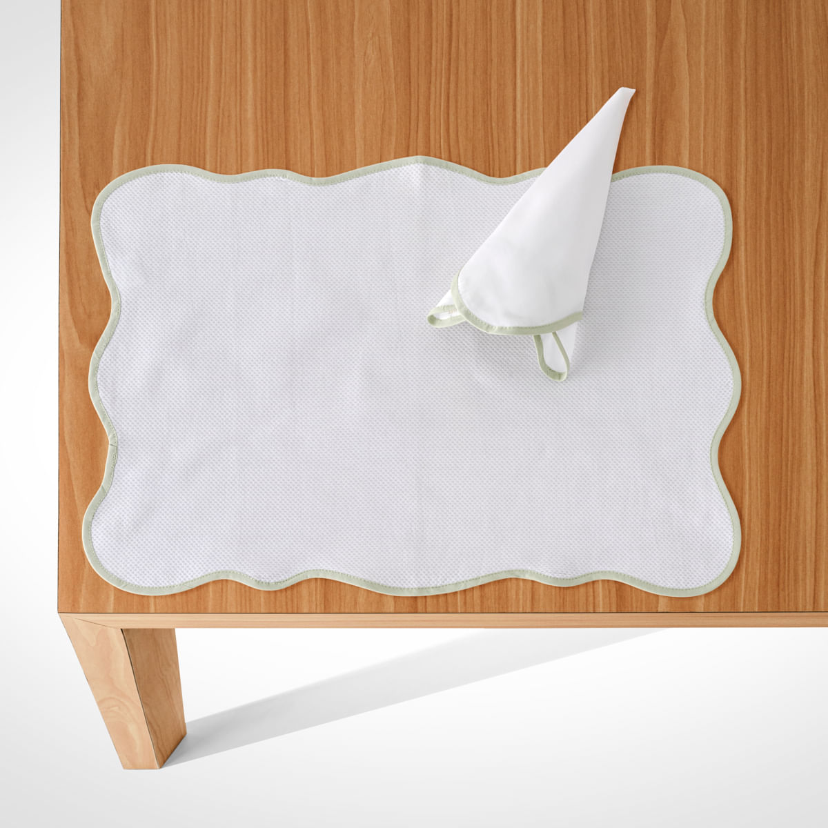 02 06 0056 Jg Americano Madelieine Verde.jpg